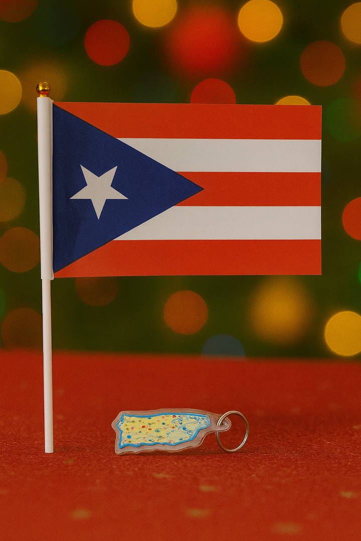 Puerto Rican kids holiday craft box featuring a small Puerto Rican flag and a colorful island keychain