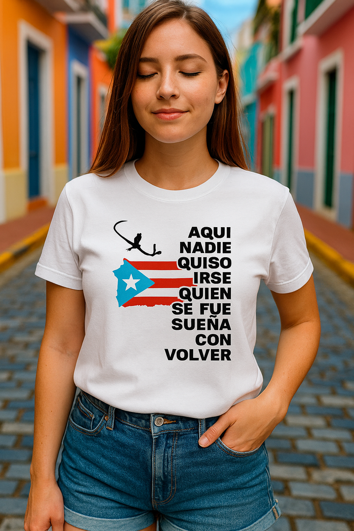 Bad Bunny DTMF Tee – Puerto Rico Women’s Shirt with Flag & Sapo Concho | “No Me Quiero Ir de Aquí” Gift for Her / WHITE