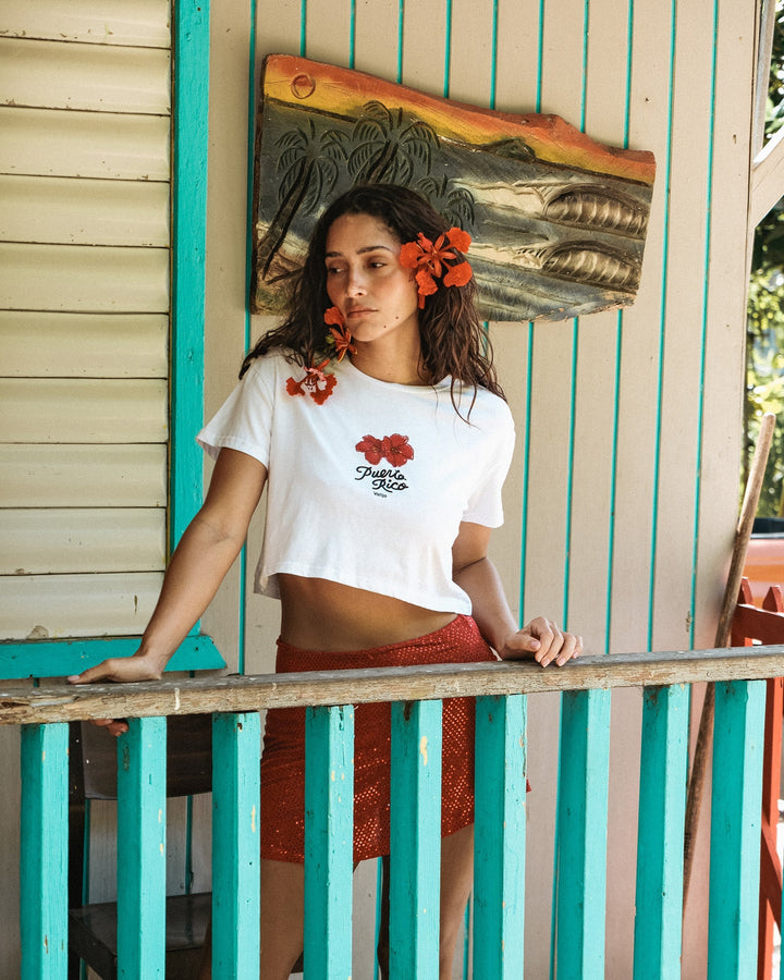 La Rincon Maga top for women in white with floral design, styled with a vibrant skirt