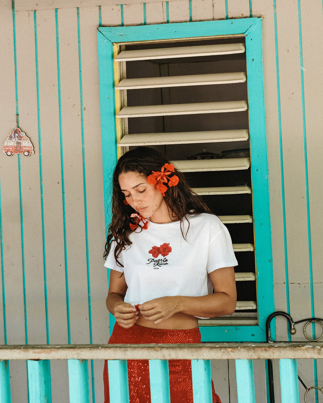 La Rincon Maga top for women in white with floral design, perfect for casual summer wear