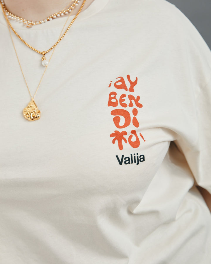 Cream Valija Ay Bendito graphic T-shirt featuring bold red lettering for a stylish look